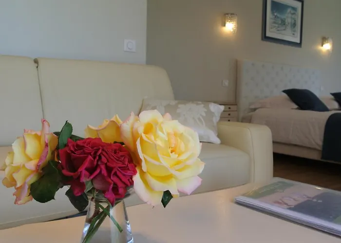 Kilauea Bed & Breakfast